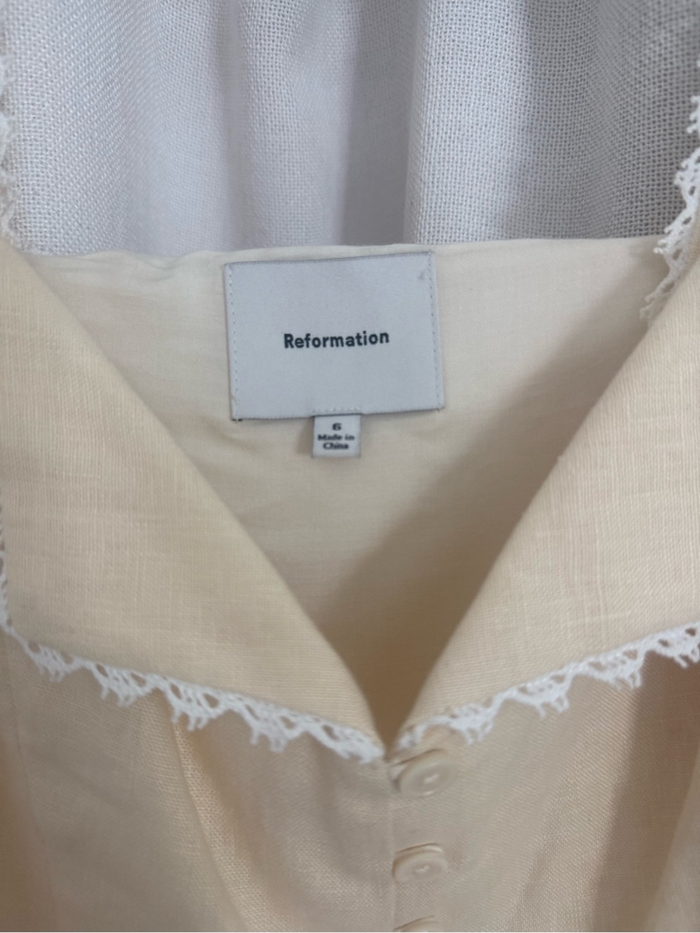 Reformation Cream Viola Linen Button Front Tank with Lace Trim - Picture 2 of 3